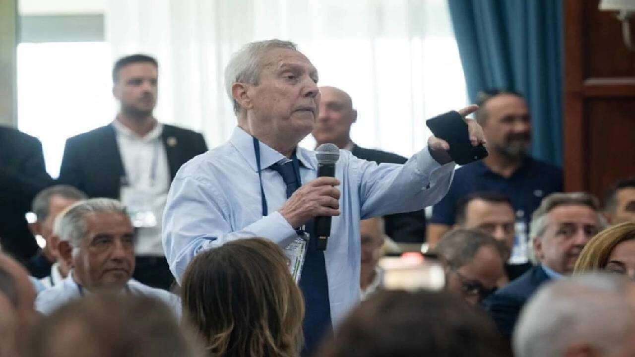 Hamdi Akın uçak kazasında ölümden döndü 7